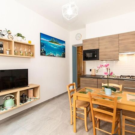 Appartement Bengasi Functional Mini Flat à Turin Extérieur photo