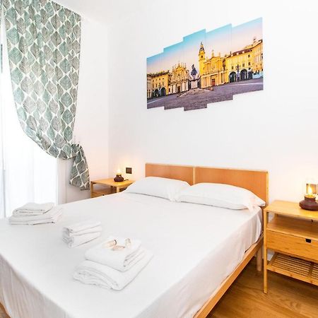 Appartement Bengasi Functional Mini Flat à Turin Extérieur photo